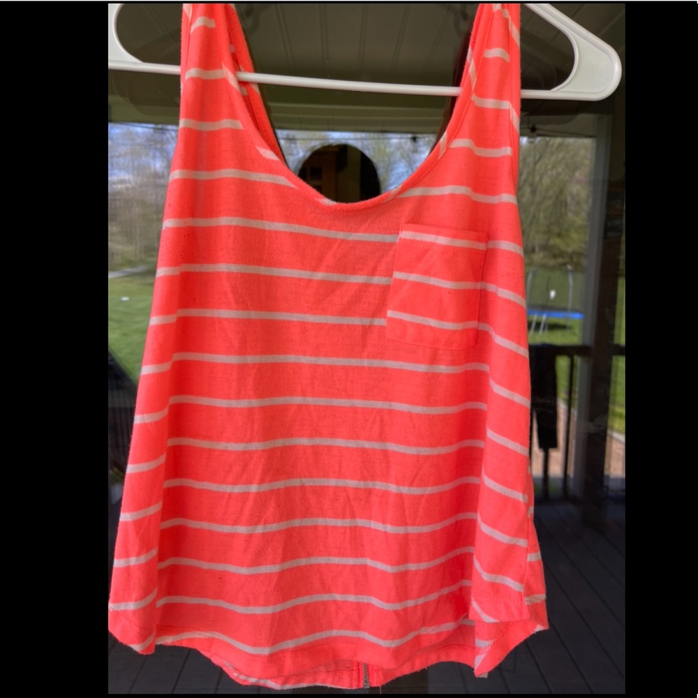 Crop tank